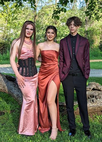 Power outage made for a hot prom prep day in JC | Columnists ...