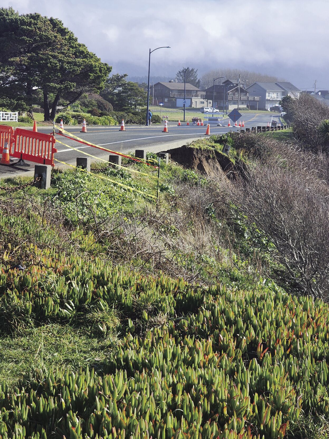 Erosion worsens under Pebble Beach Drive News triplicate