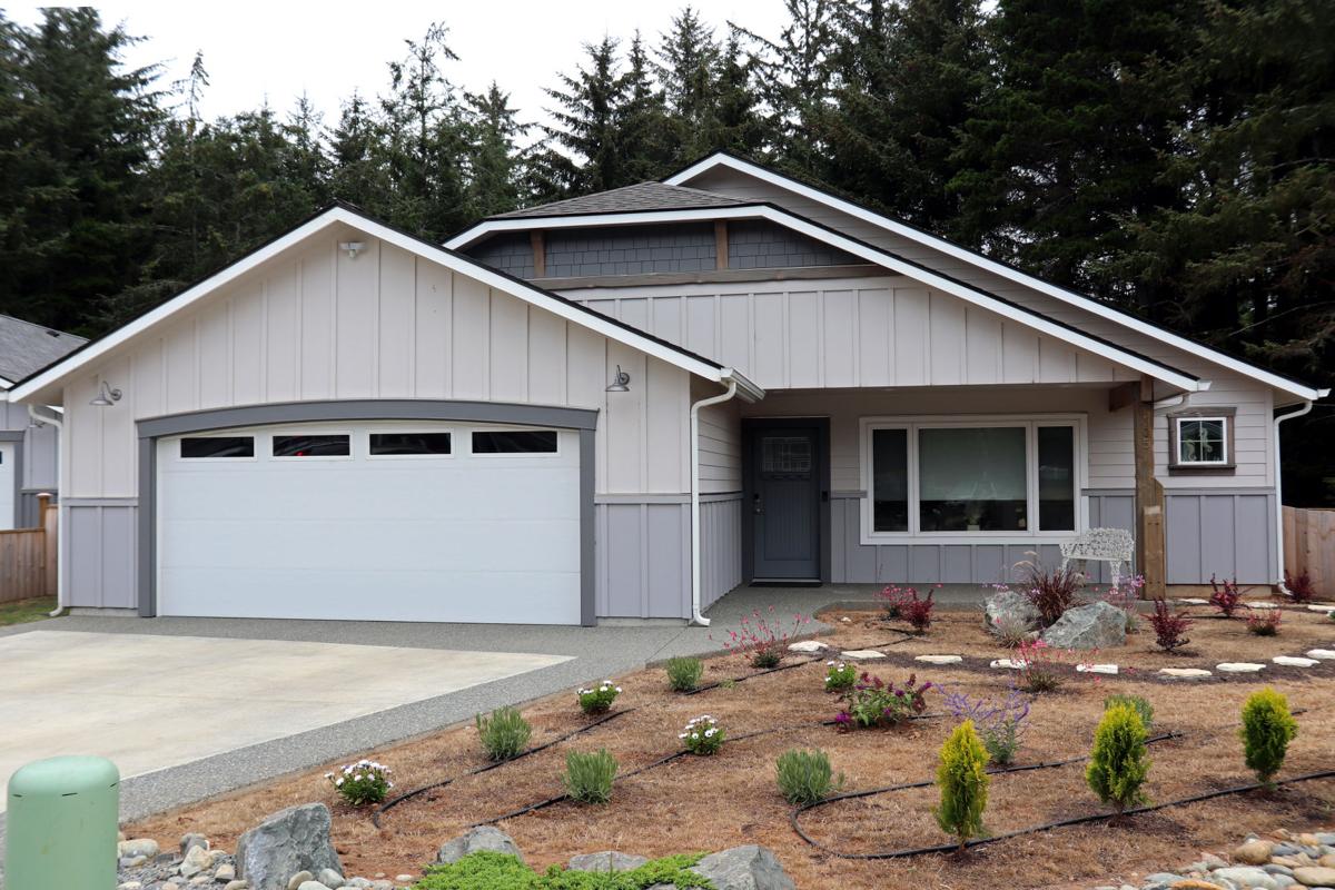 Del Norte houses ‘slowed by regs’ News