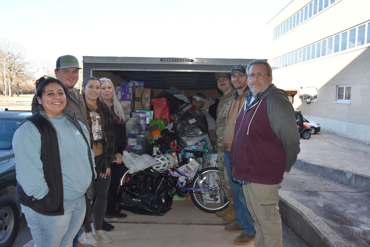 Arnold AFB team members provide gifts for more than 180 area