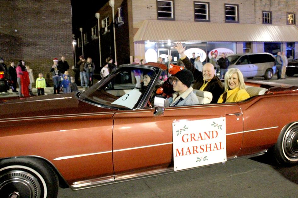 62nd annual Tullahoma Christmas Parade slideshow