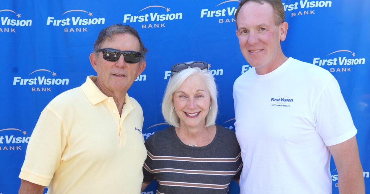 First Vision Bank celebrates milestone | News | tullahomanews.com