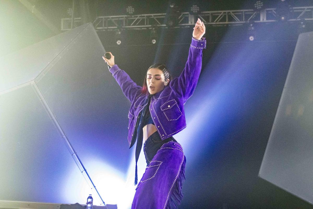 Charli Xcx Celebrates In Nashville National Tullahomanews Com