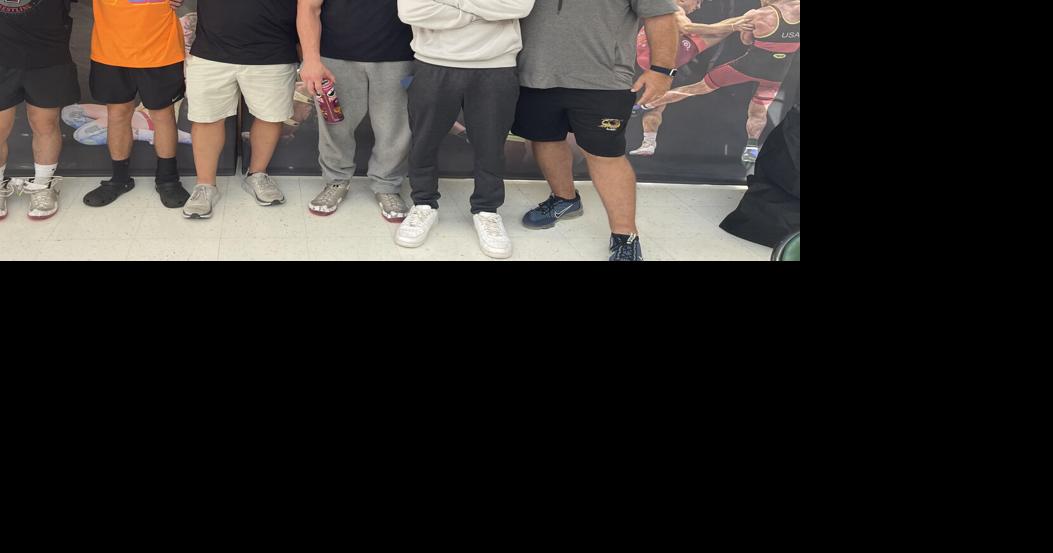 Tullahoma wrestling shines at Super 32 Qualifier Local Sports