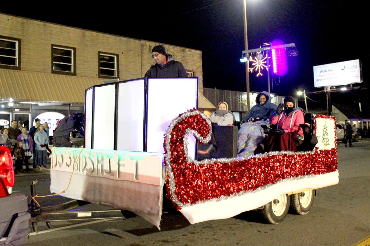 62nd annual Tullahoma Christmas Parade slideshow