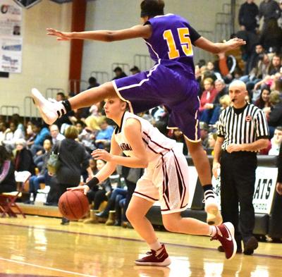 Lady Wildcats Ease Past Columbia 58 38 Local Sports