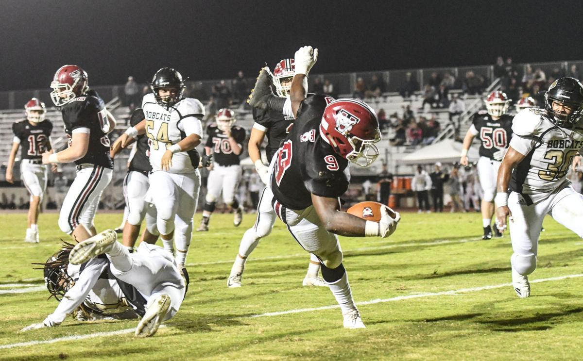 Wildcats Edge Giles County 35 28 Local Sports Tullahomanews Com