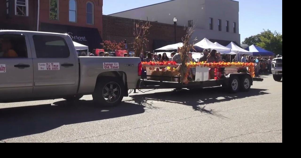 Old Timers Day Parade 2022 (Staff Video by Cliff Allen) Local Entertainment