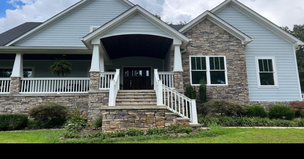 View four unique Tullahoma residences during Holiday Tour of Homes