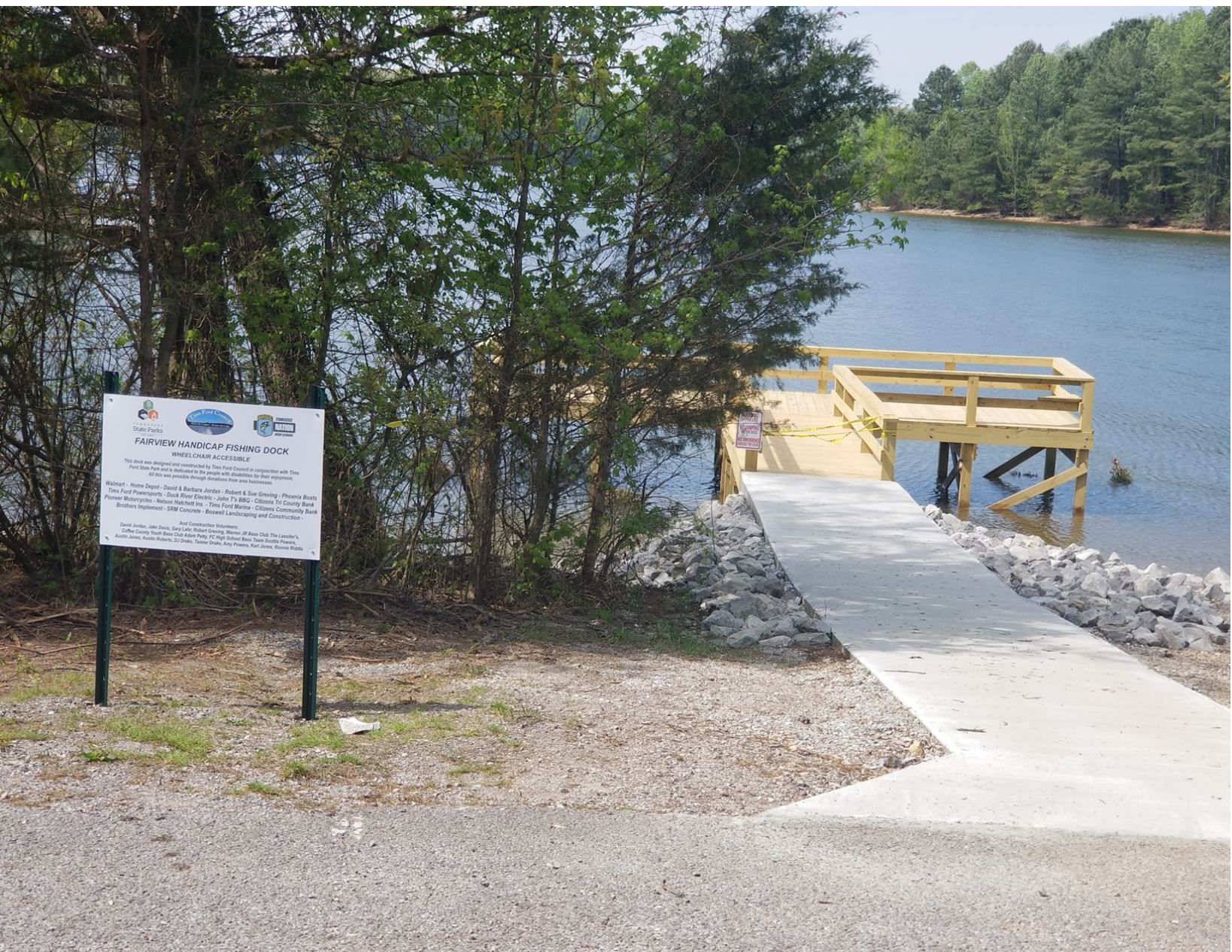 Community project completed in Mayville at Lions Park! Wave Armor floating  dock with handrails and a wheelchair accessible ramp. Safe, stable and a  great addition to the Lions fishing pond. We love, image size:1638x1266