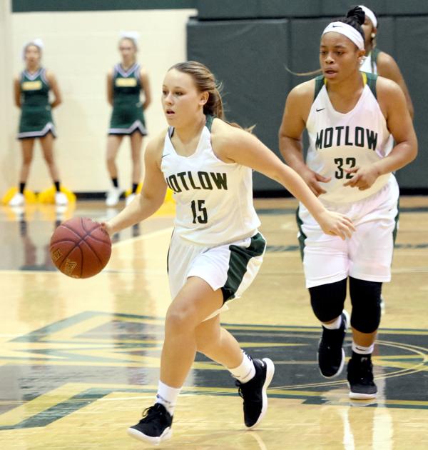 Thomas Makes A Splash With Lady Bucks Local Sports