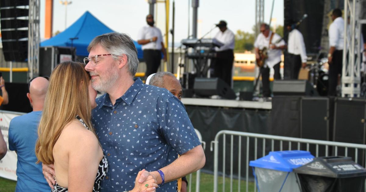 41A Music Festival rocks deep into the night Living