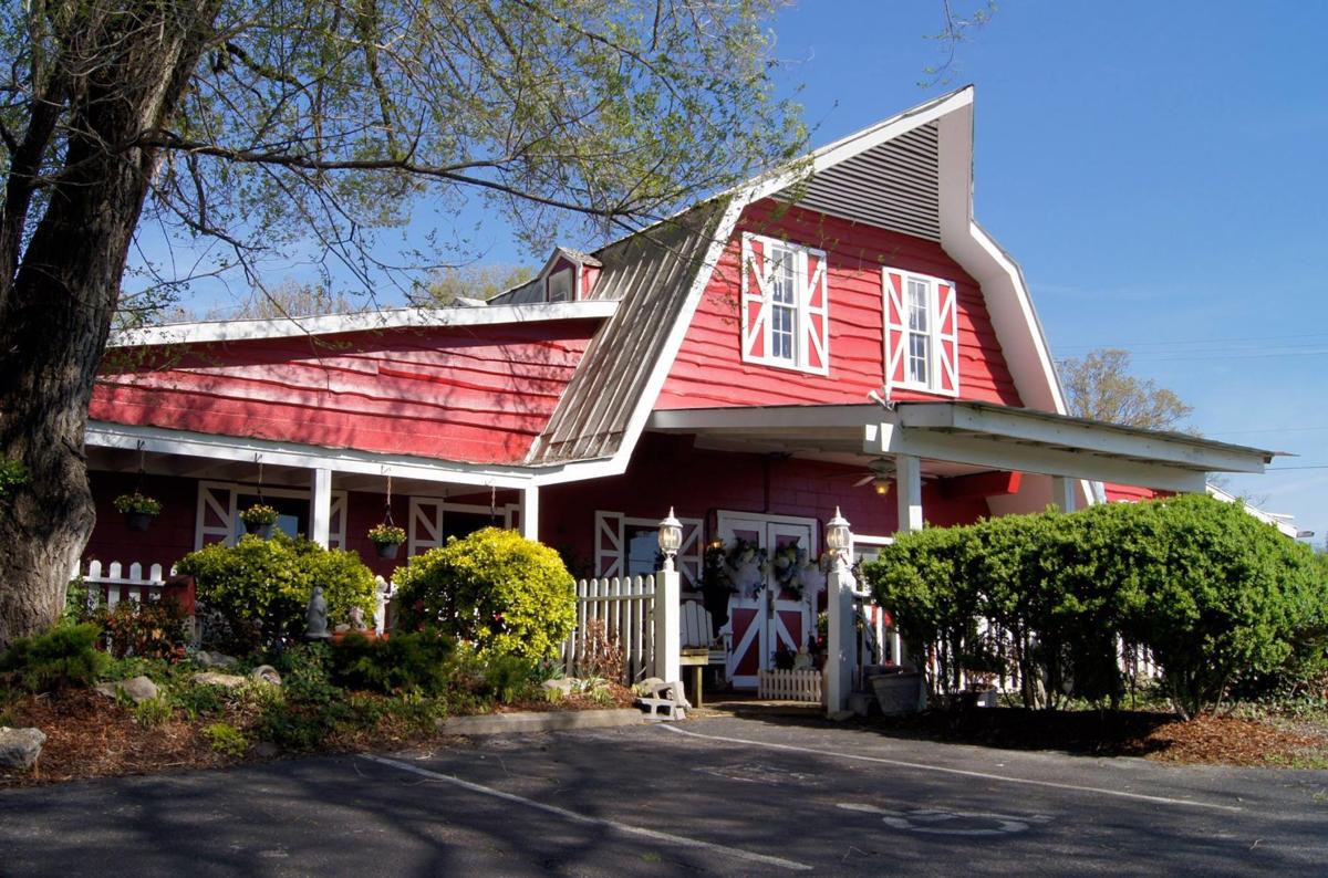 Historic Chaffins Barn Dinner Theatre Has New Owner Local Entertainment Tullahomanewscom