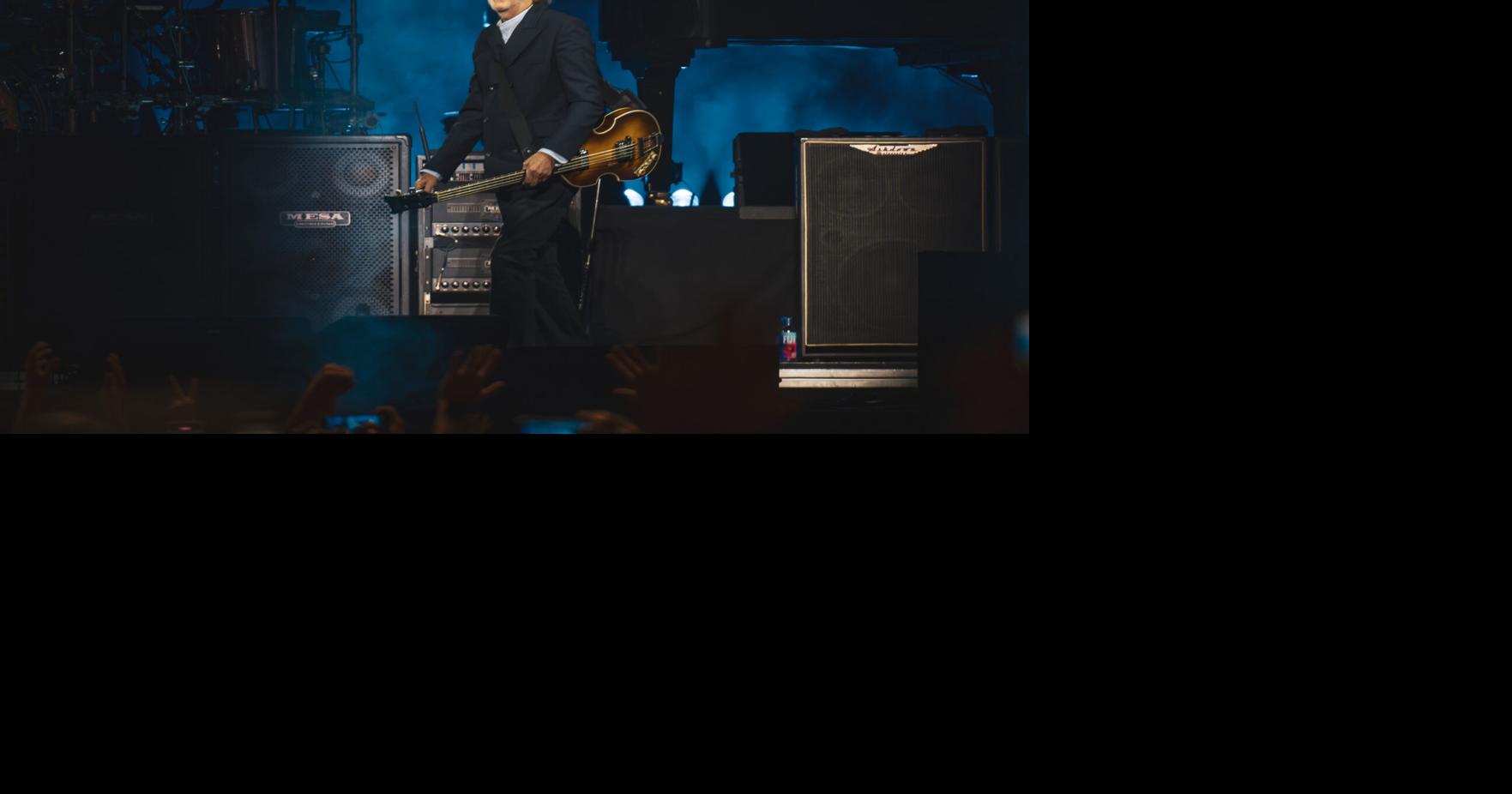 T-shirt Paul McCartney Got Back Tour 2025 - Bok Center Tulsa - Personnalisable - Coton Gildan