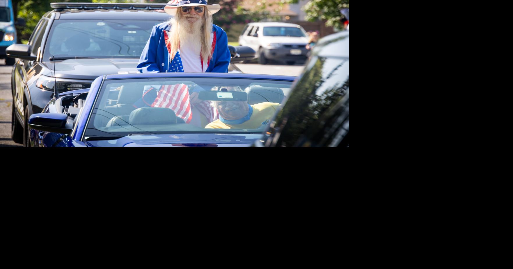 Scenes from the Fulton Neighborhood Association's 4th of July Parade