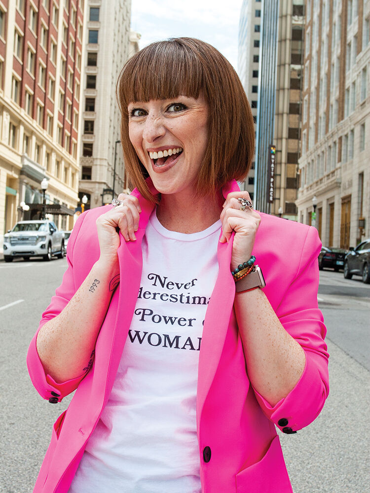 Big Moves: Entrepreneur Coach Focused On Female Empowerment Makes Her ...