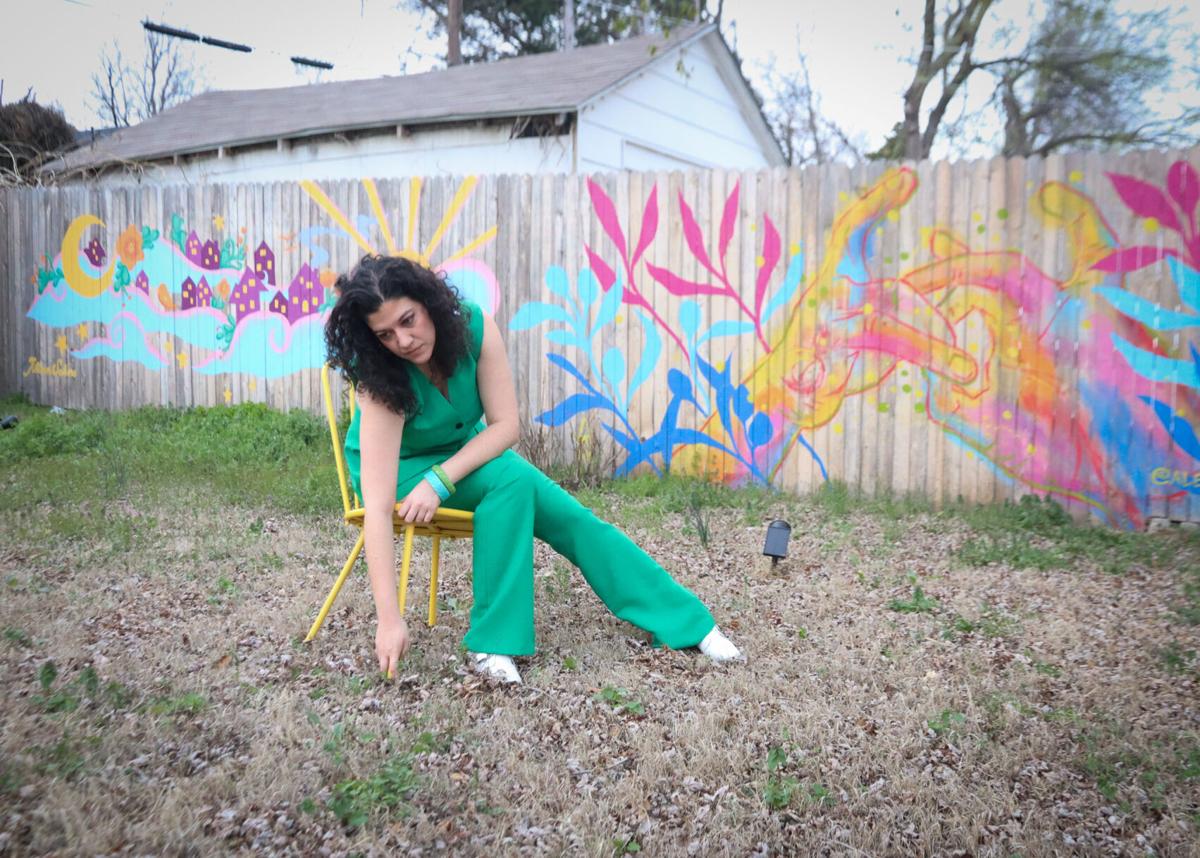 On the way up: Q\u0026A with musician Casii Stephan while hiking Reservoir Hill  | About Town | tulsapeople.com, image size:1200x858