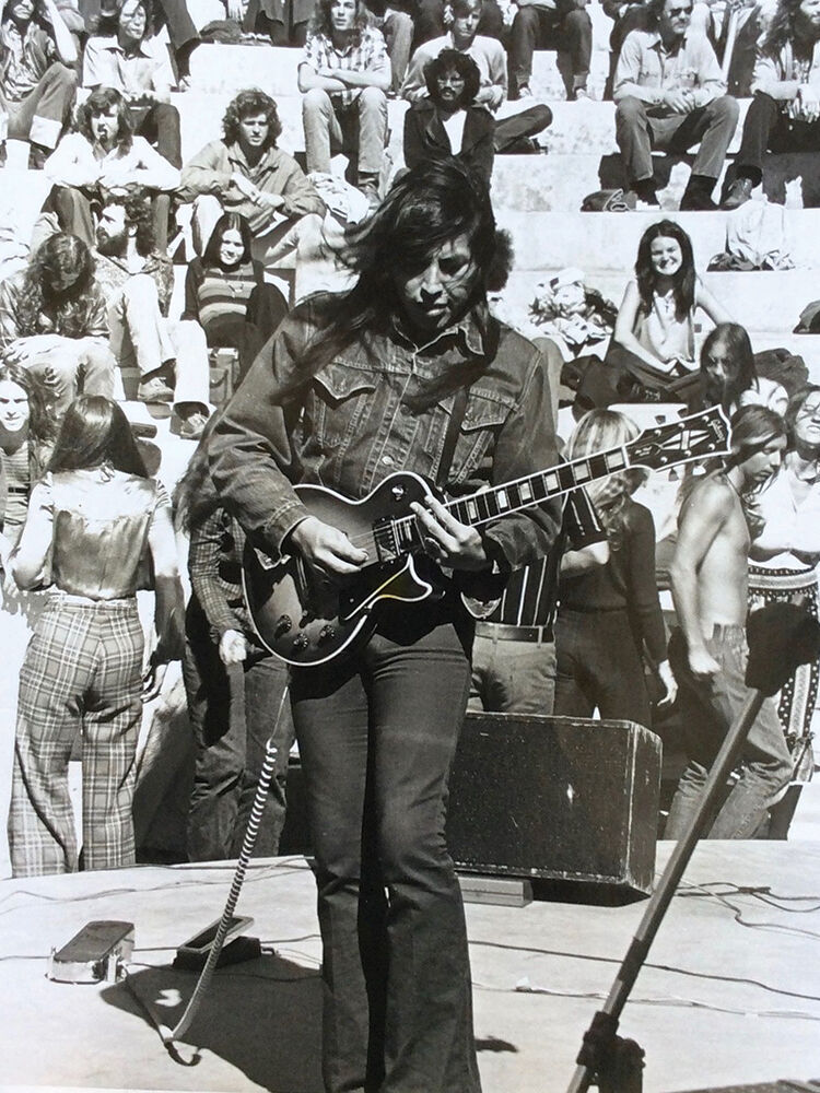 Pure magic': Jesse Ed Davis tribute concert presented by Bob Dylan