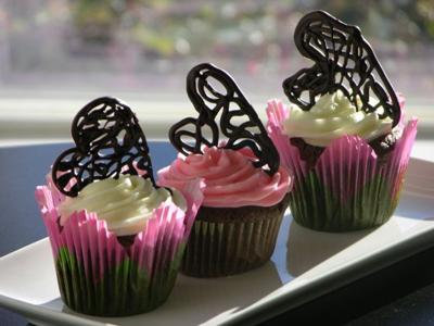 Chocolate Filigree Hearts Great For Valentine S Day Cupcakes