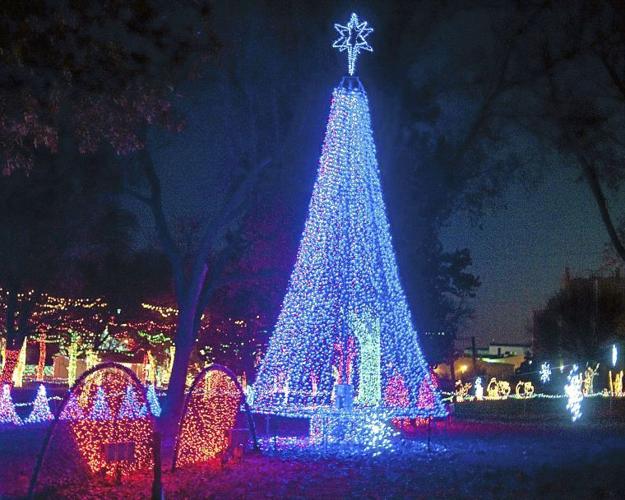 Christmas Light Trail In Lubbock For 2022 Take Our Guided Christmas Light Tours: Three Different Options To See The  Best Lights In Town | Entertainment | Tulsaworld.com