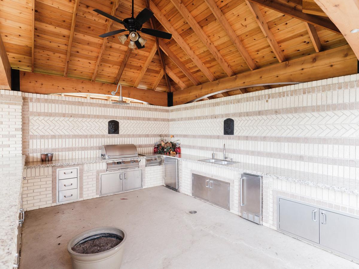 Gallery Peek At The Furnished 7 9 Million Home For Sale Near Inola Home Garden Tulsaworld Com