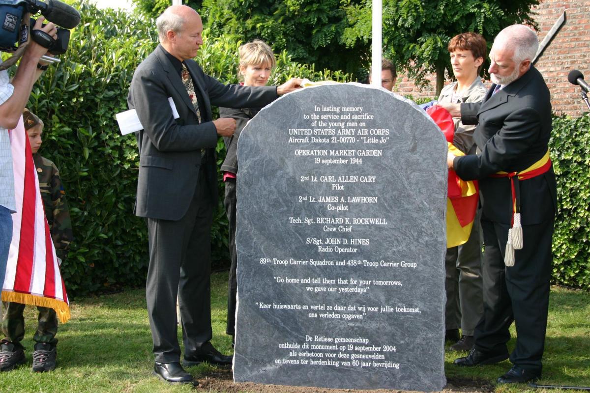 They Shared A Name A Friendship And Ultimately A Fate Today 75 Years After Their Deaths In Wwii The Two Carls Of Heavener Remain Forever Linked For Their Families Local News
