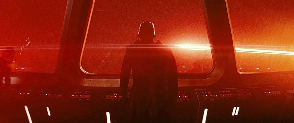 Star Wars: The Last Jedi Movie Review: Roaring Its Infinite Existence With  The Strong Force