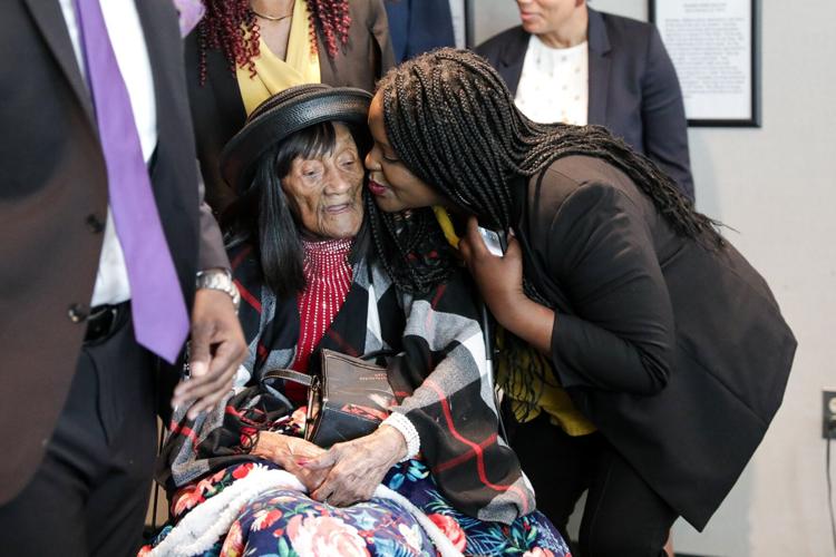 070324-tul-nws-massacre-p1