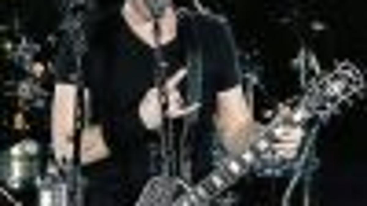 Review Nickelback At The Bok Center Is Endurance Challenge Music Tulsaworld Com