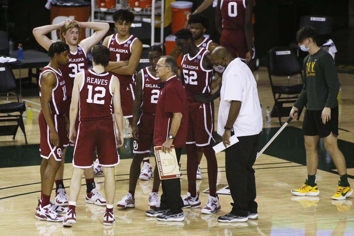Oklahoma prepares for road game at Kansas