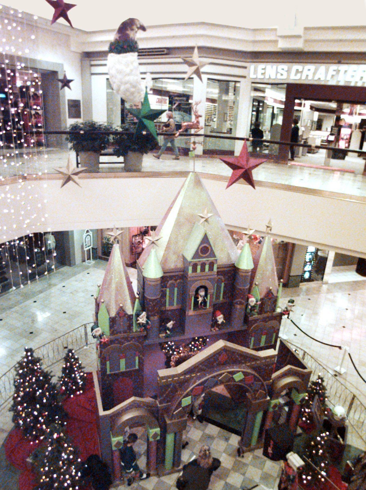 hollister fox hills mall