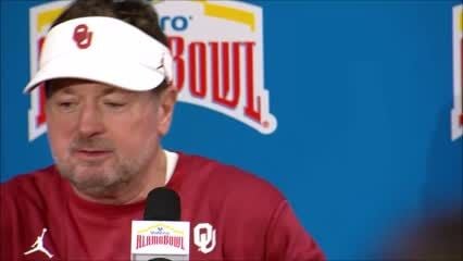 Oklahoma and Oregon meet in Alamo Bowl with interim coaches - OPB