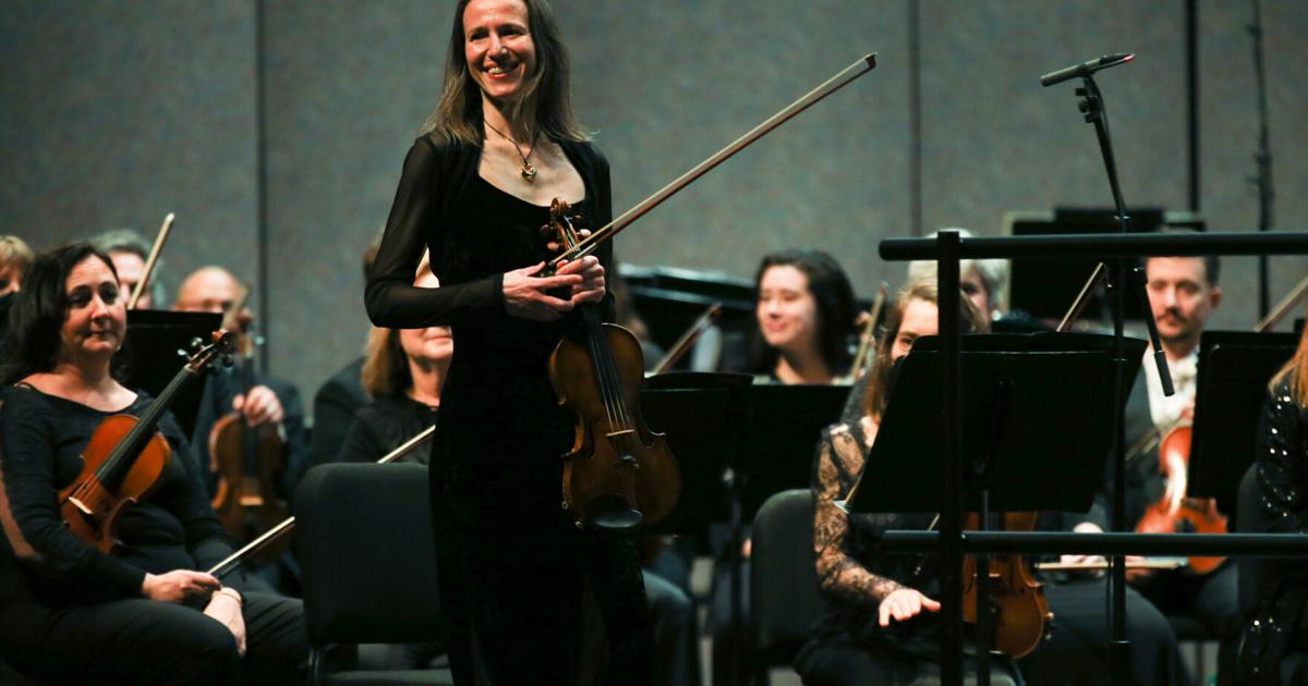 Sarah Ringer Tulsa Symphony Orchestra presents violin concerto premiere