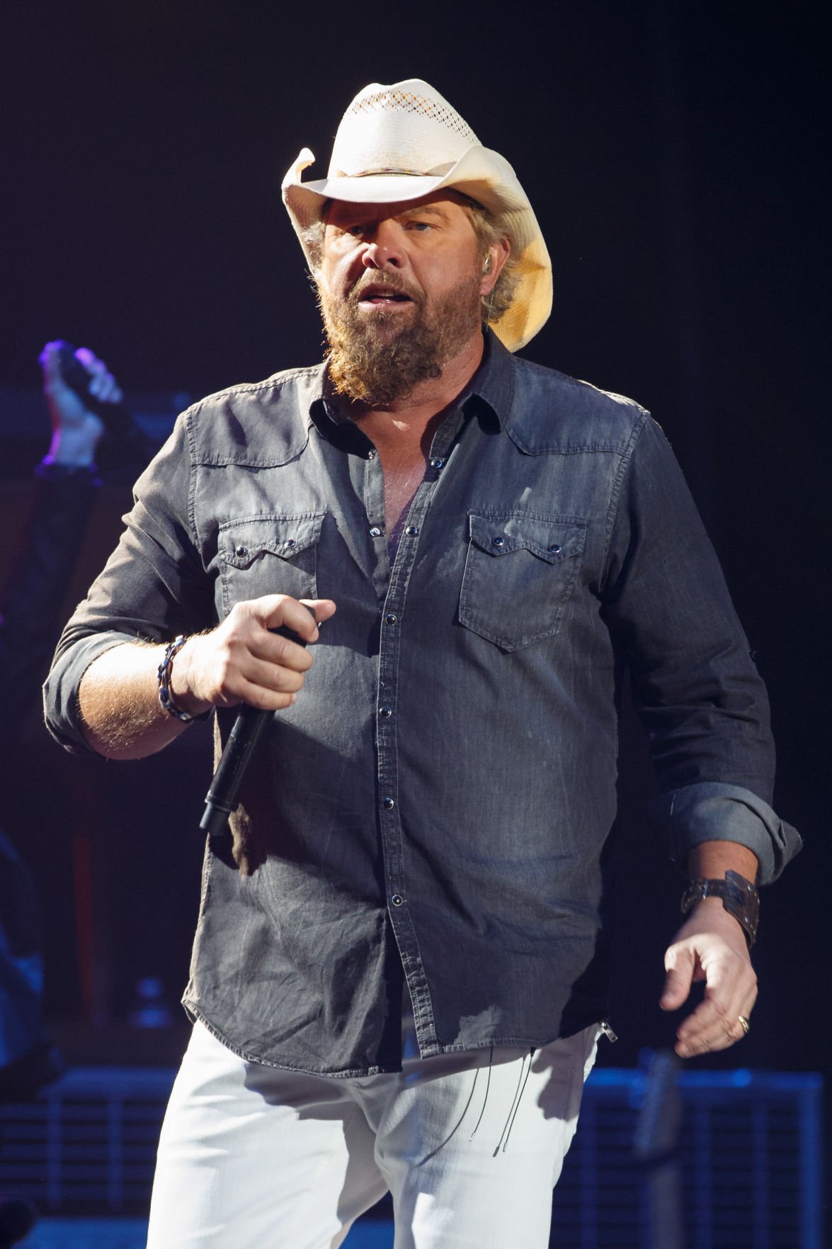 Photo Gallery: Toby Keith brings big show to BOK Center | Slideshows ...
