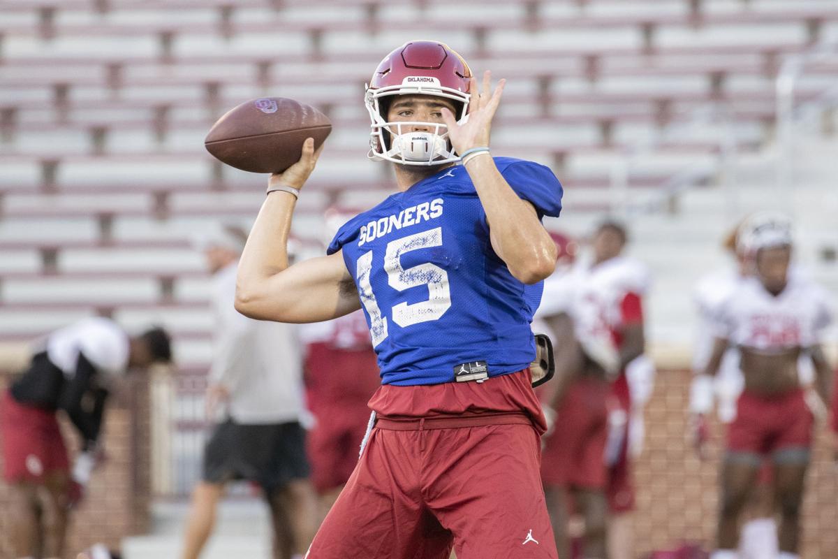 Ou Football Lincoln Riley Says A Three Man Competition