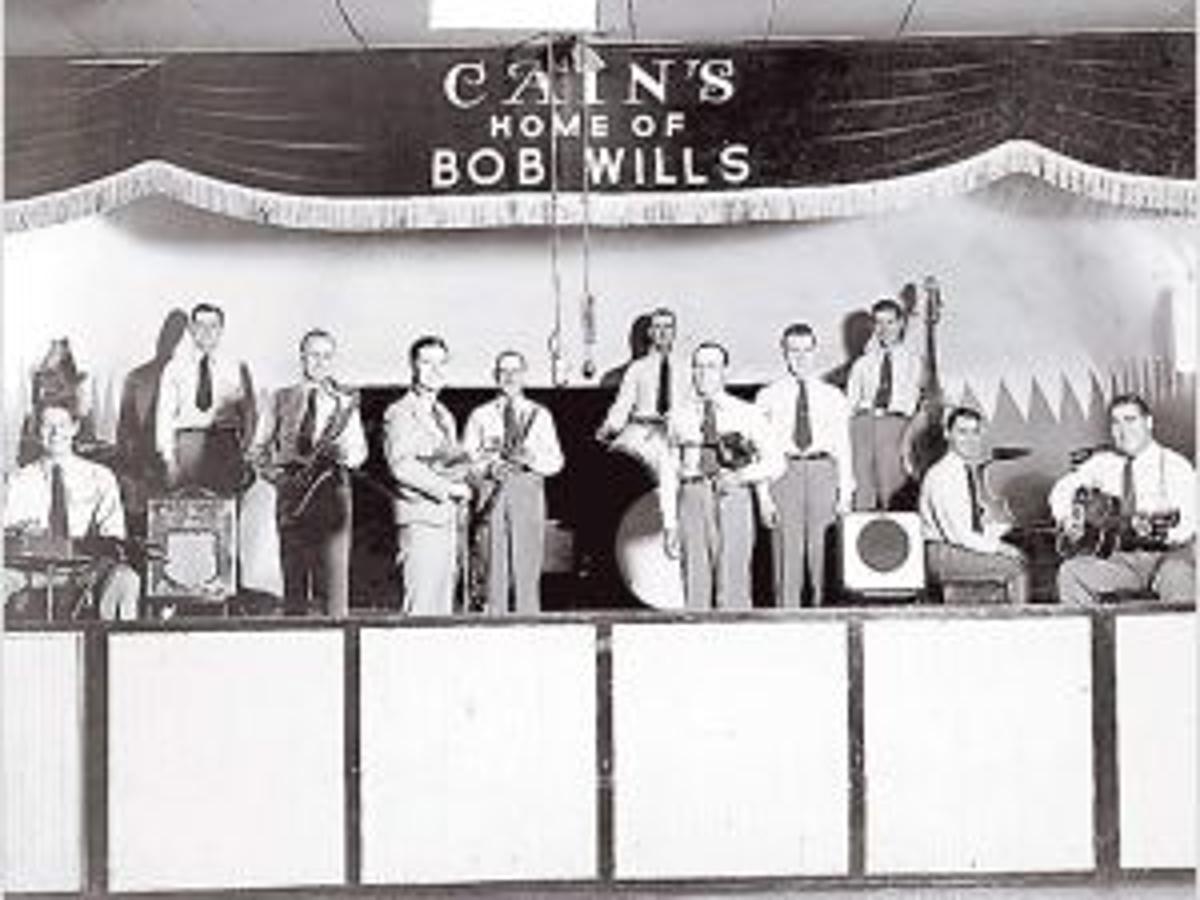 Cain S Ballroom A Music Icon Venue Is A Landmark For Western Swing Punk Fans Archive Tulsaworld Com