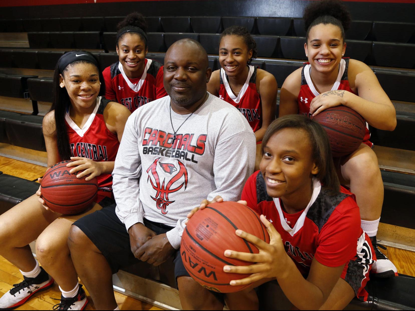 Girls Basketball East Central S Samy Mack Says Coaching Is A Labor Of Love Ok Preps Extra Tulsaworld Com