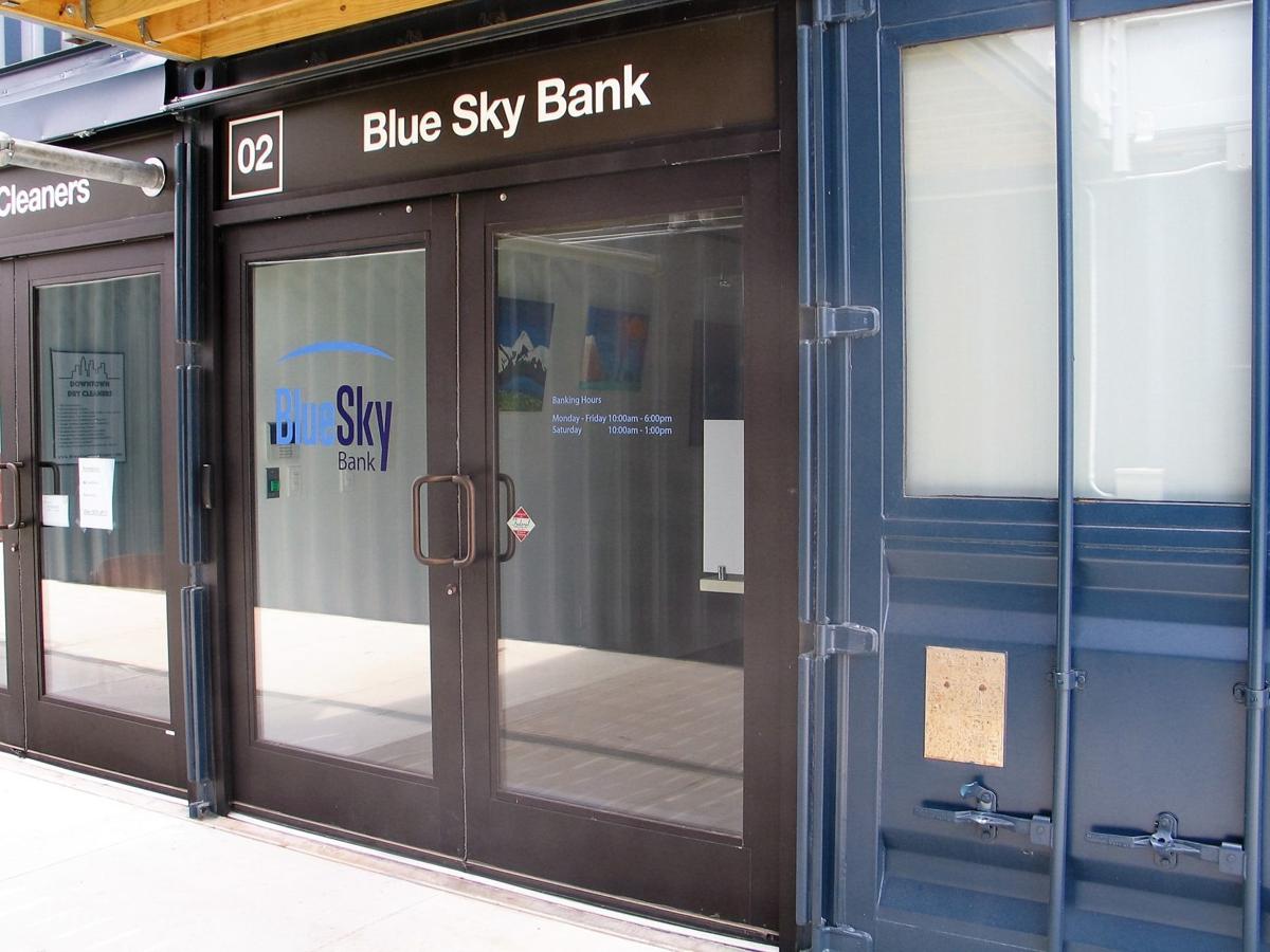 Bank slideshow (copy)