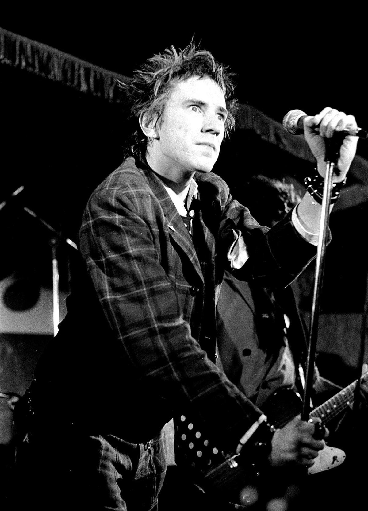 you sex pistols show you sex pistols show