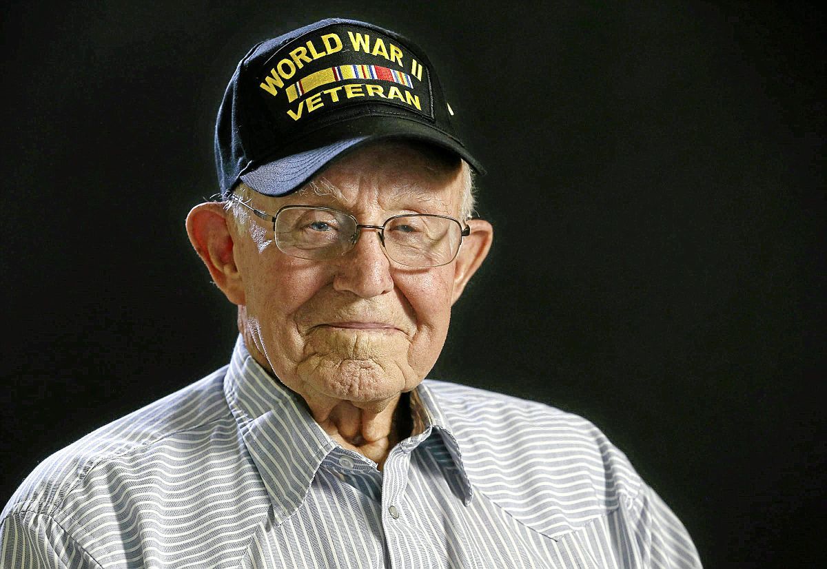 World War II veterans remember: Oscar Nipps Jr. helped liberate the Philippines with the 1st Cavalry