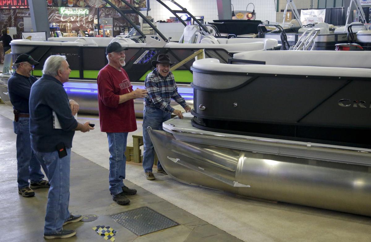 Boat And Rv Show Rolls Out Glitzy Dreams Of Summer Local News Tulsaworld Com
