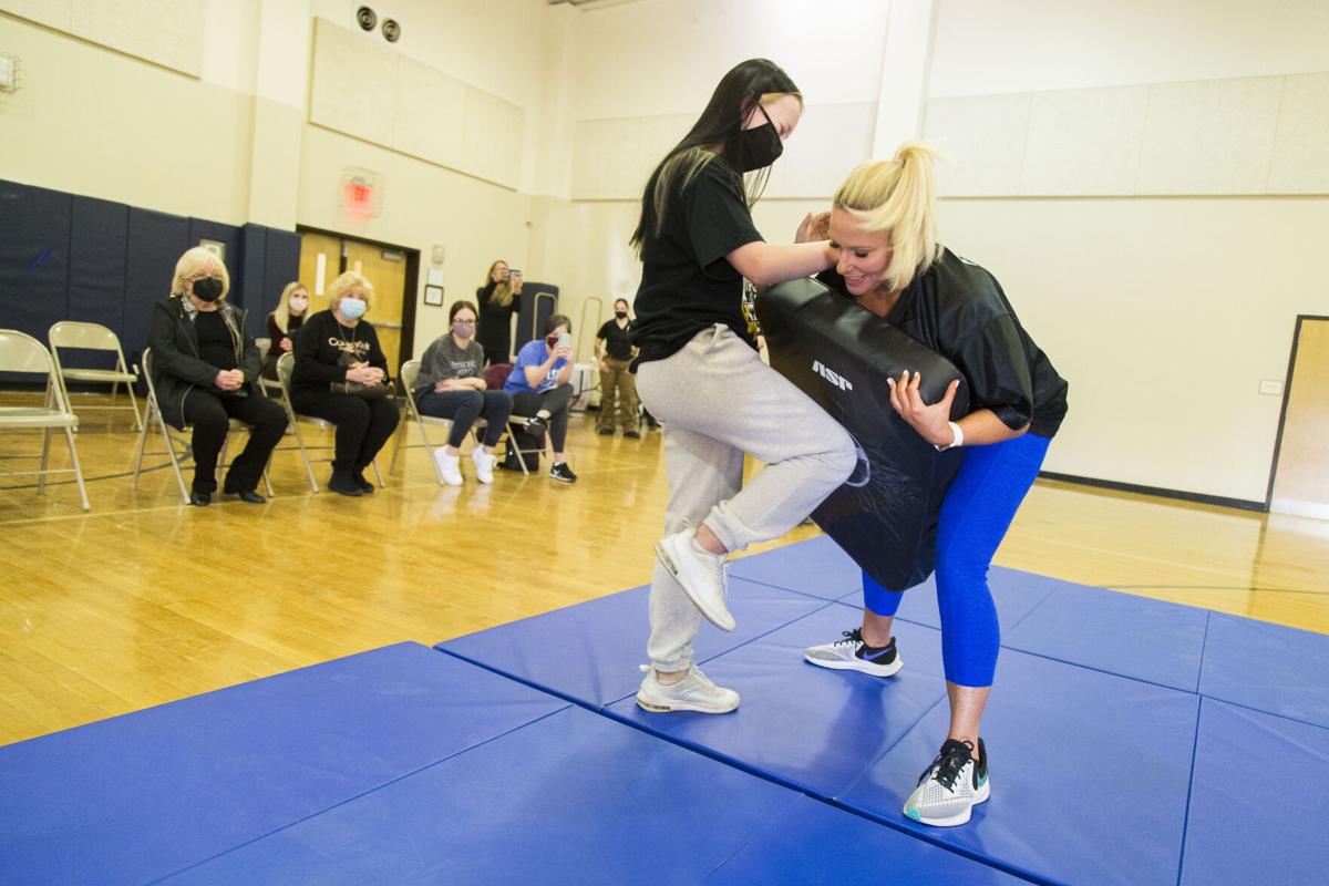 Free Women S Self Defense Class Gets Overwhelming Response From Community Local News Tulsaworld Com