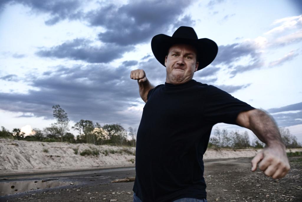 Comedian Rodney Carrington Opens Up To Audiences Archive
