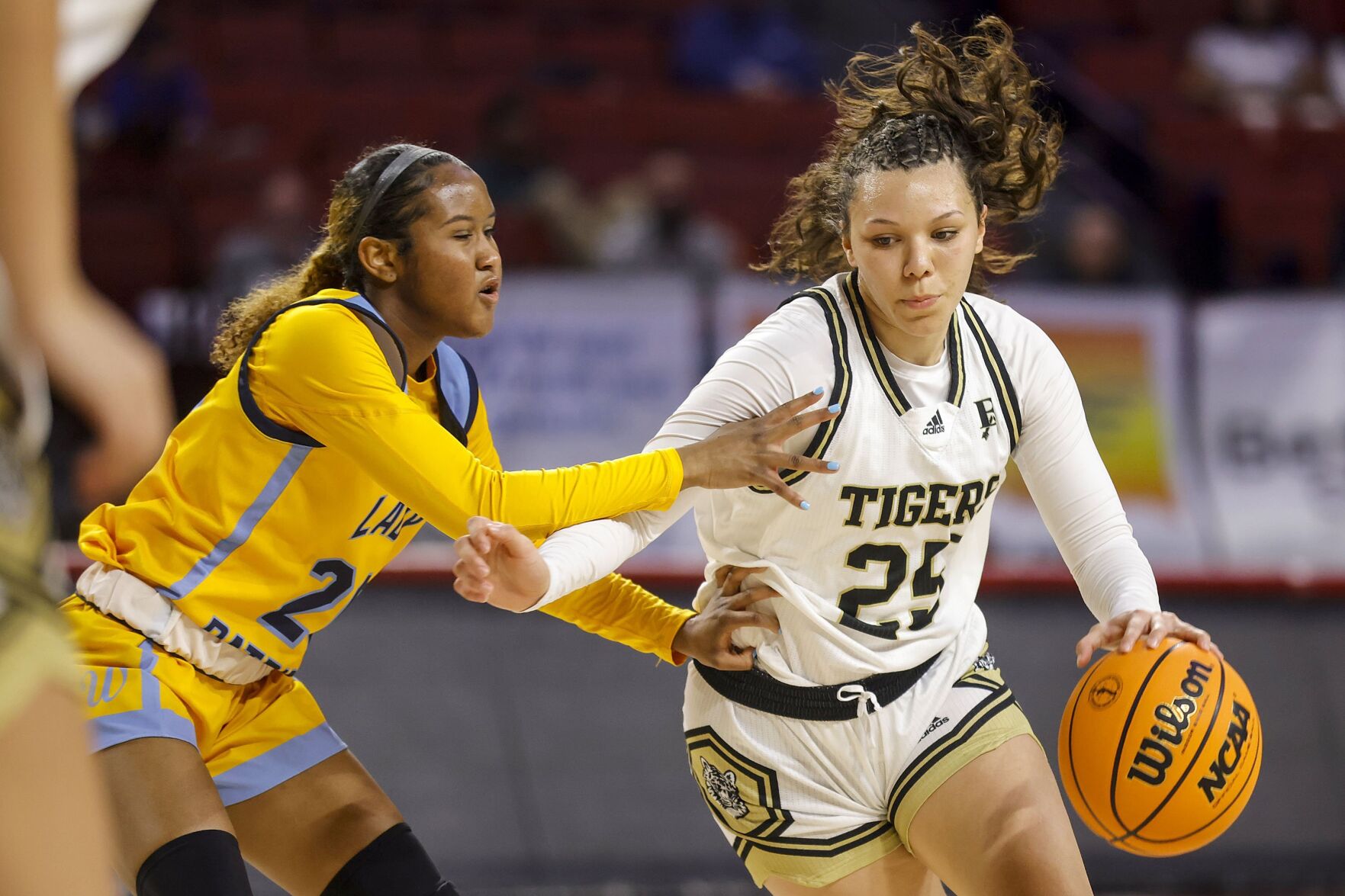 Broken Arrow's McKenzie Mathurin, Kiefer's Hannah Coons, Jenks' Jill ...