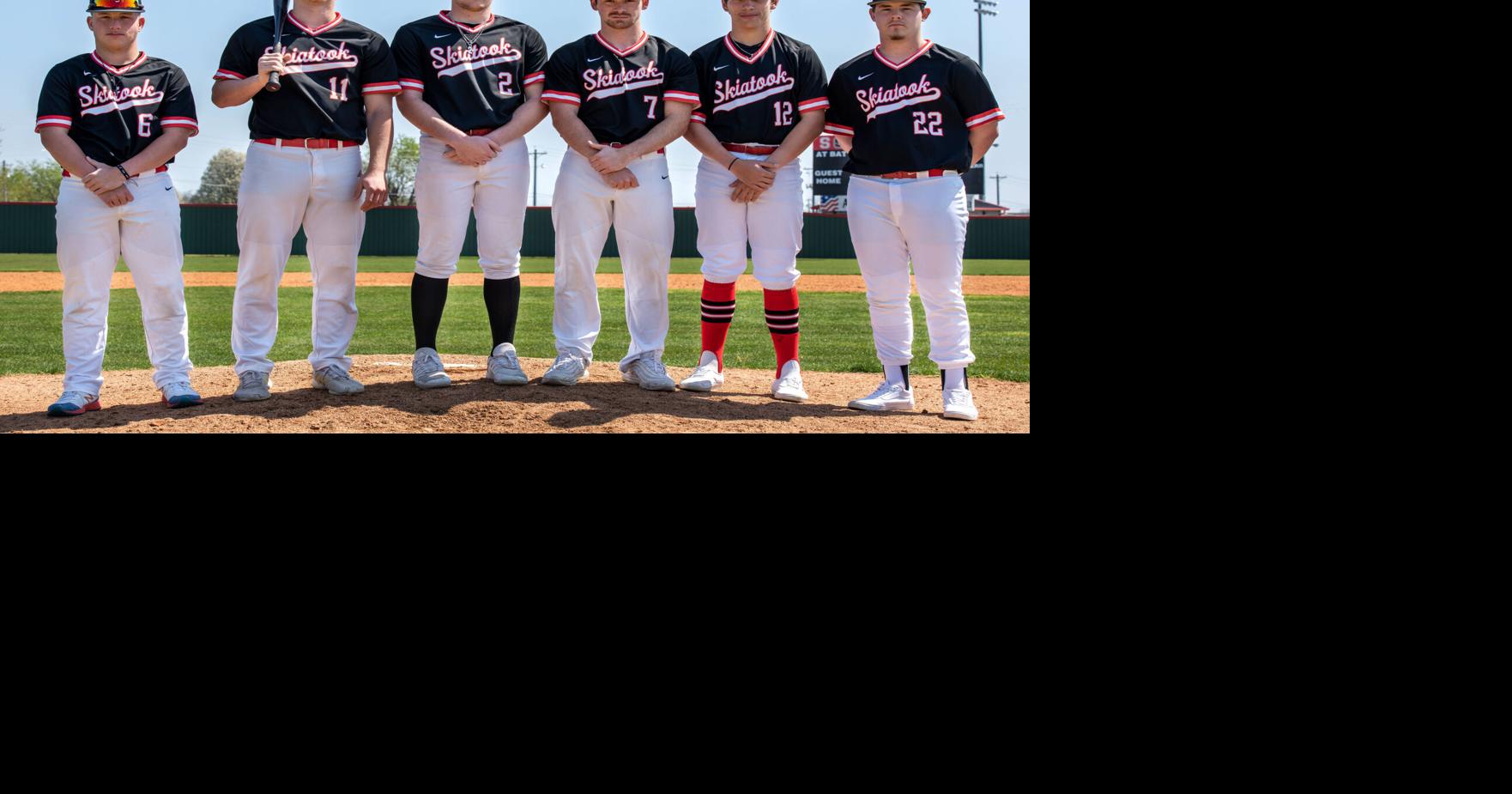 Skiatook baseball seniors honored at shutout game