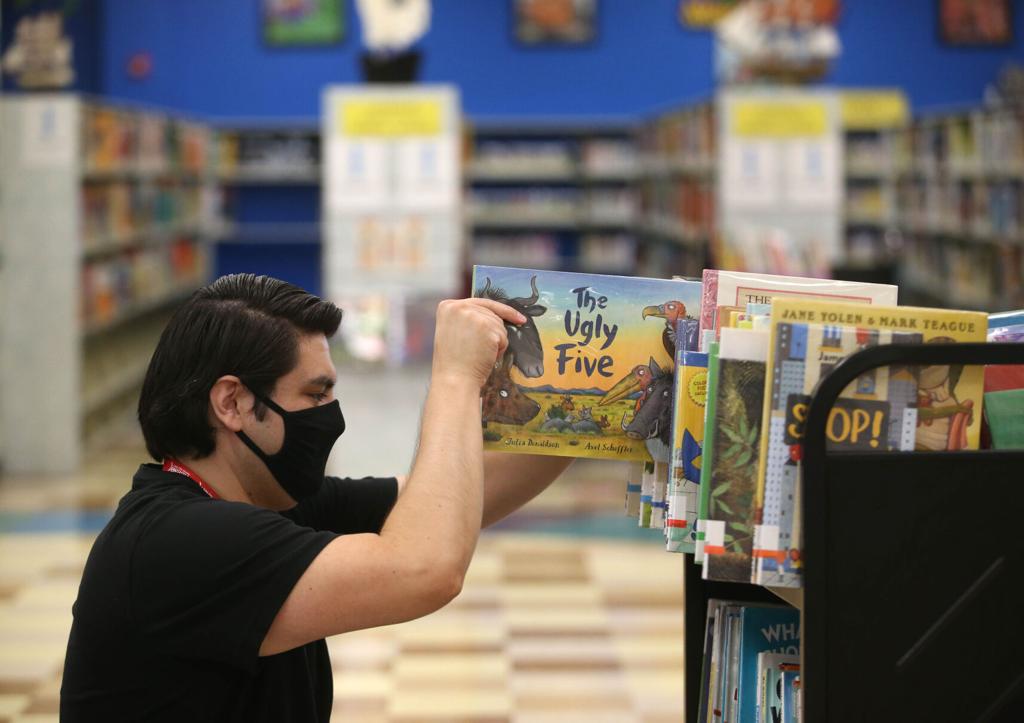 Major Tulsa City County Library Branches Open To Public With Express Service Local News Tulsaworld Com