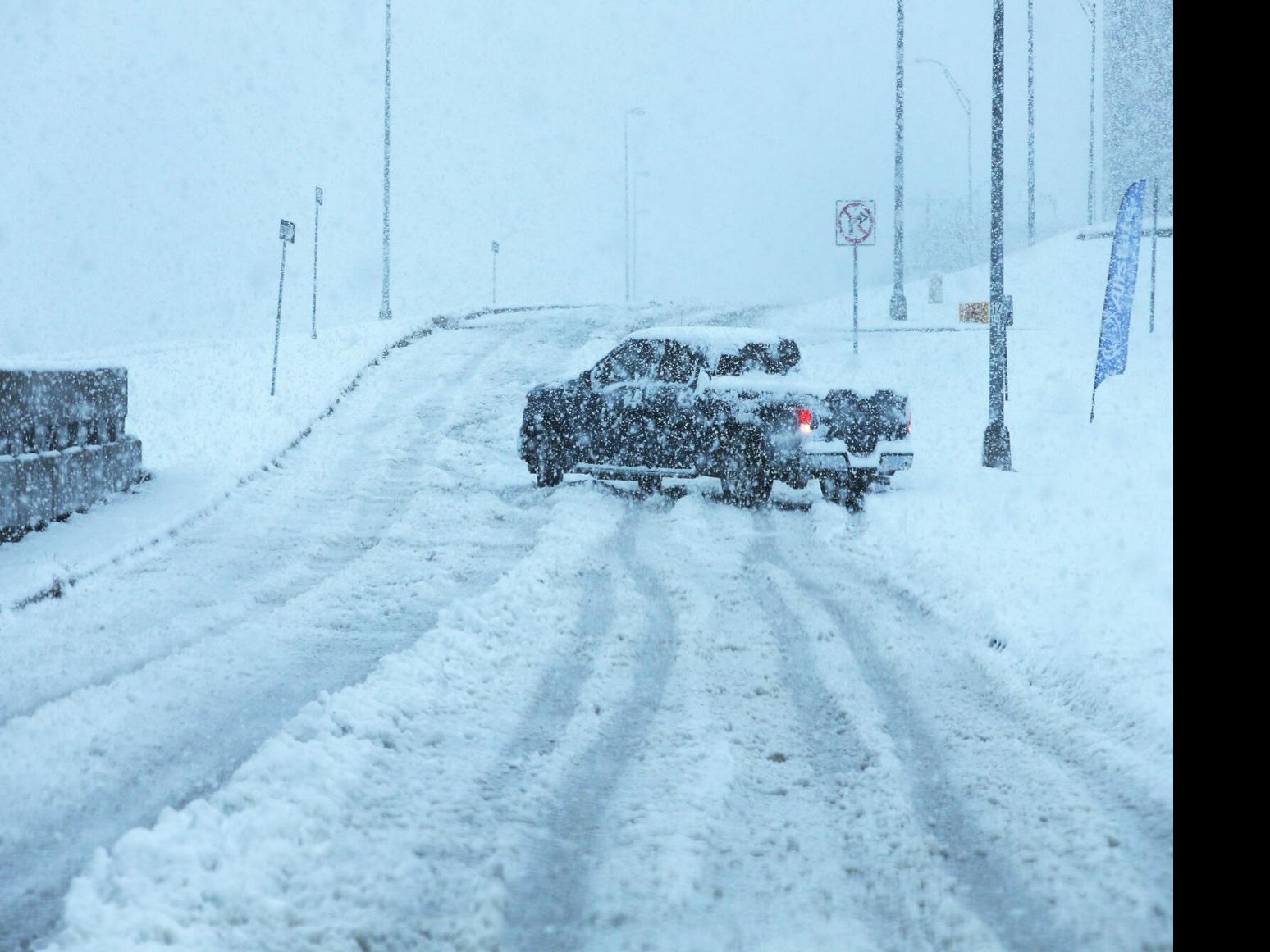 More Snow To Accumulate Today Around Tulsa Forecasters Say Ahead Of Quick Moving Storm Local News Tulsaworld Com