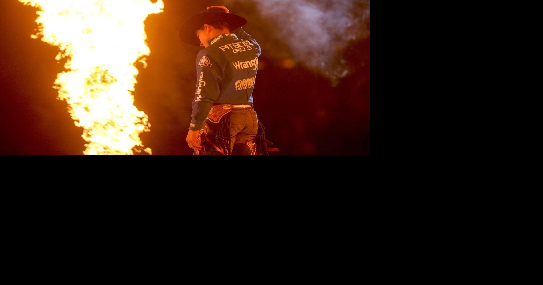 Photos Cowboys compete for prize money in PBR Unleash the Beast at