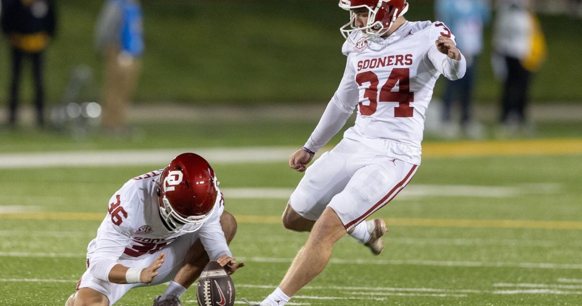 Kicker Examples OU kicker Schmit is an example that 'it does get better'