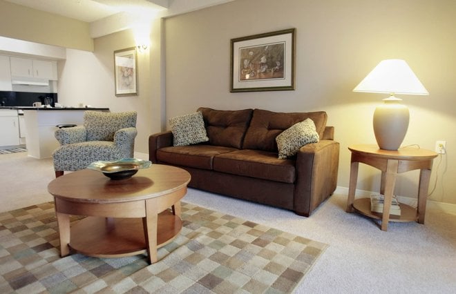 Home Decorating Ideas, Kitchen Designs, Paint Colors - House Beautiful - Iconic Apartment Renovation In Vintage Homes